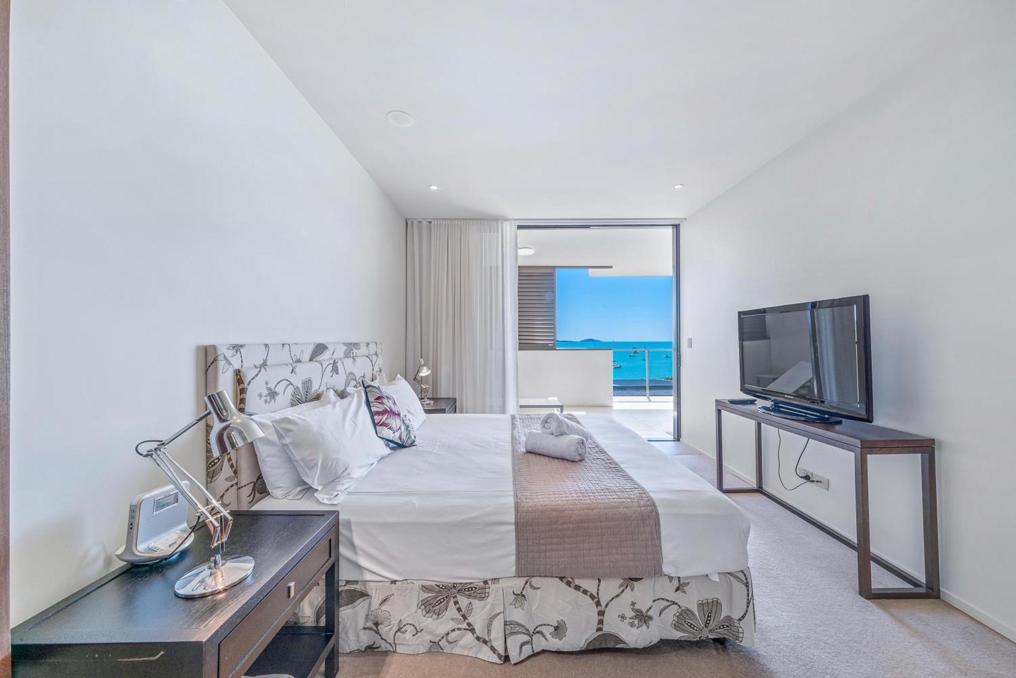 Executive On Whisper Bay - Cannonvale Airlie Beach Εξωτερικό φωτογραφία