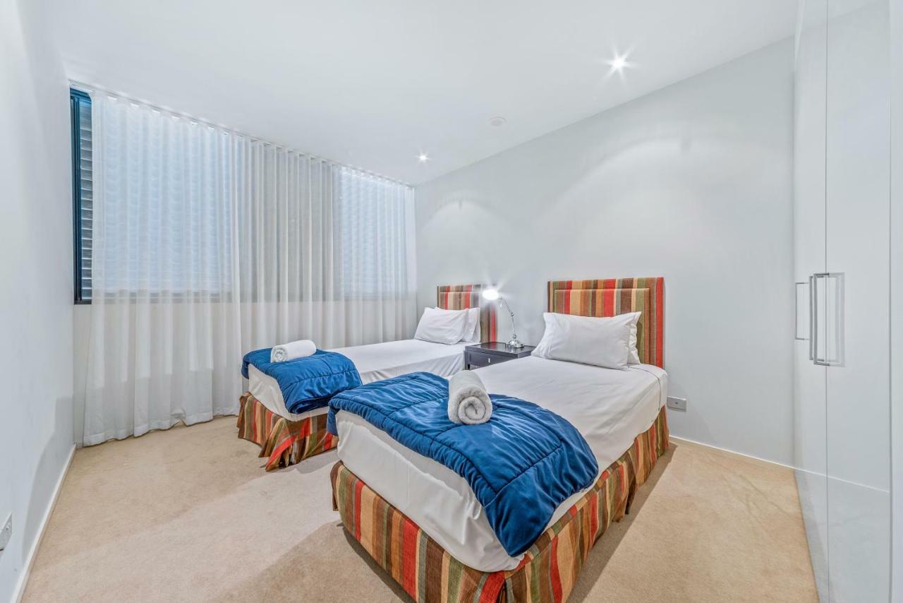 Executive On Whisper Bay - Cannonvale Airlie Beach Εξωτερικό φωτογραφία
