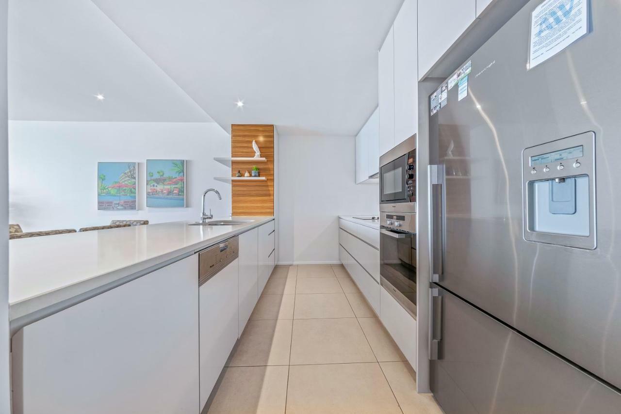 Executive On Whisper Bay - Cannonvale Airlie Beach Εξωτερικό φωτογραφία