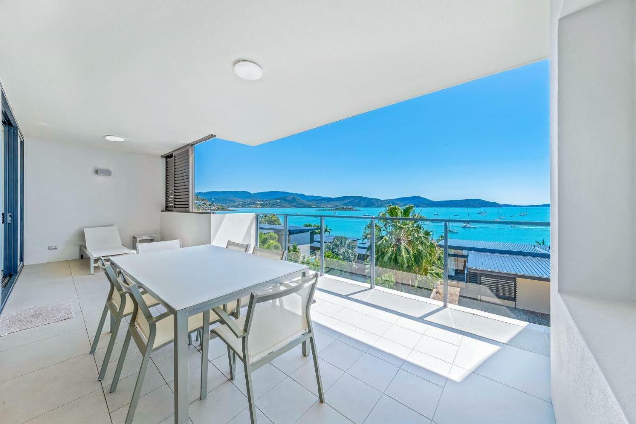 Executive On Whisper Bay - Cannonvale Airlie Beach Εξωτερικό φωτογραφία