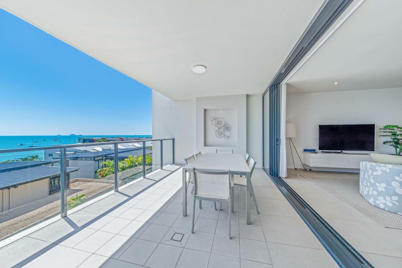 Executive On Whisper Bay - Cannonvale Airlie Beach Εξωτερικό φωτογραφία